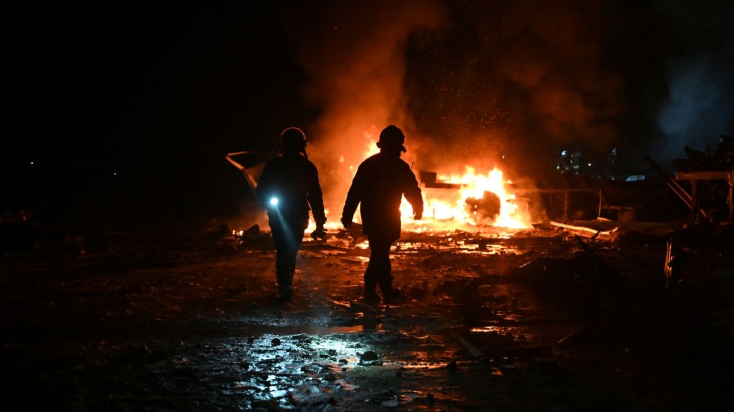 Erneute nächtliche Angriffe Russlands auf die Ukraine