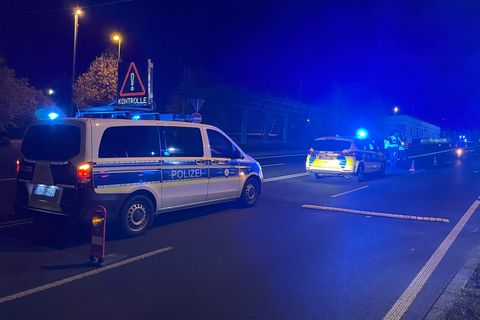 In Schirnding an der Grenze zu Tschechien gibt es seit Oktober 2023 stationäre Kontrollen. (Archivbild) Foto: Fricke/NEWS5/dpa