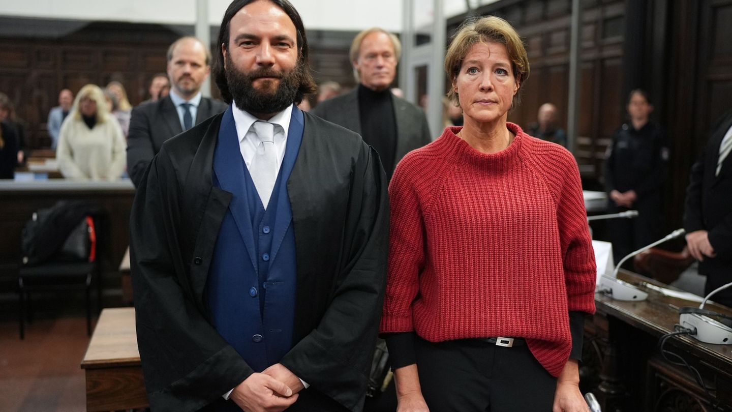 Christina Block ist eine von sieben Angeklagten im Prozess vor dem Landgericht. Foto: Marcus Brandt/dpa-Pool/dpa