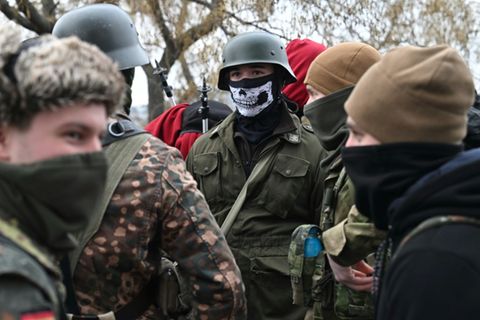 Teilnehmer von jährlichem Neonaziaufmarsch in Budapest