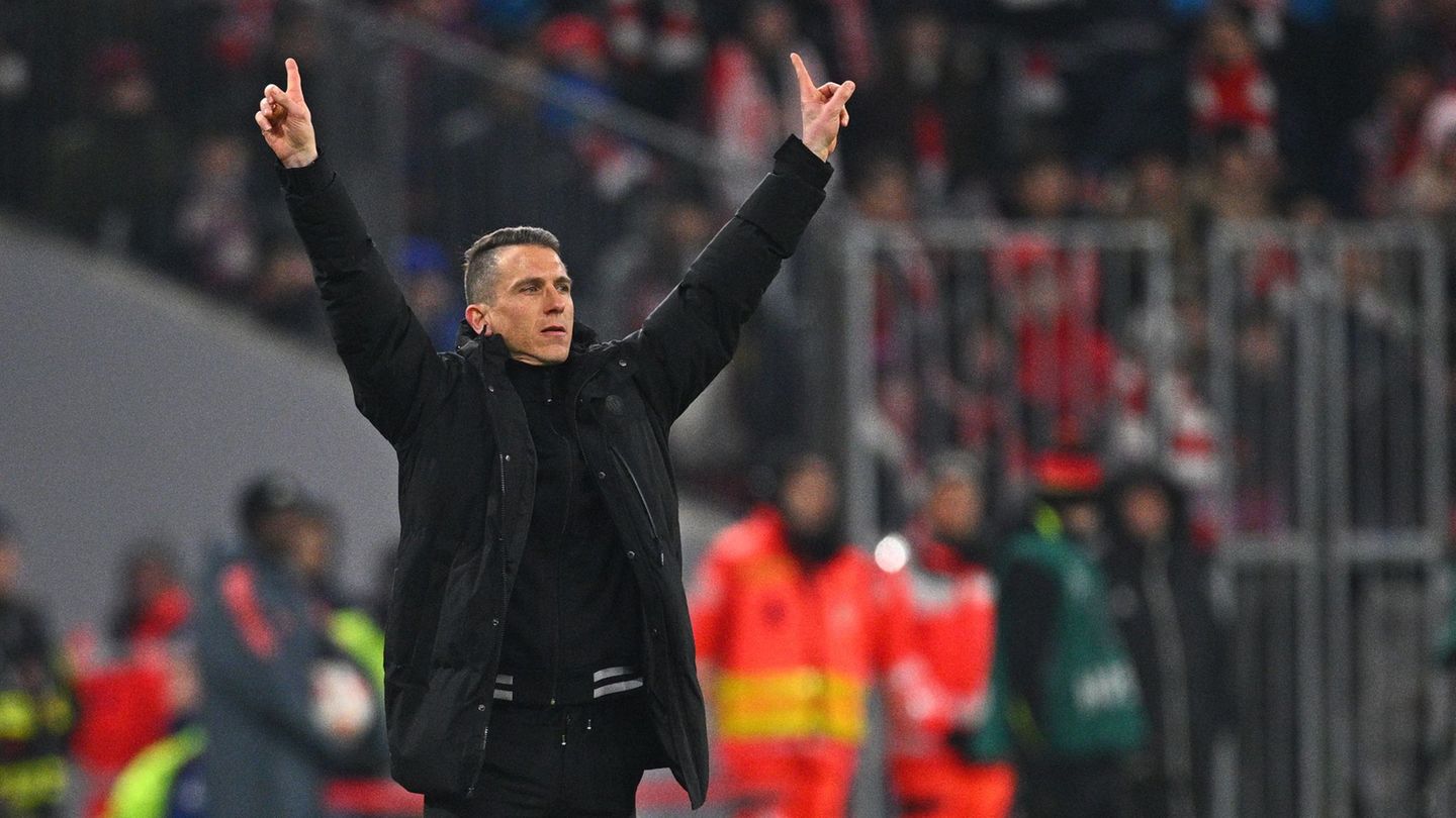 Wolfsburg-Trainer Daniel Bauer will mit seinem Team das 1:8 von München vergessen machen. Foto: Tom Weller/dpa