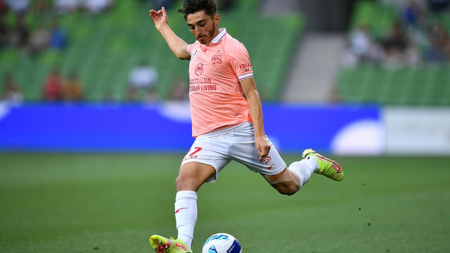 Cavallo hatte vor vier Jahren während seiner Station in Adelaide bekannt gegeben, homosexuell zu sein