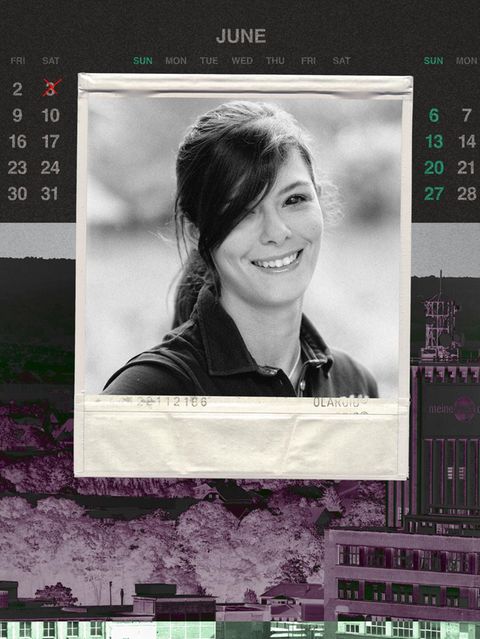 Montage: Kalender mit Todesdatum, ein Foto in Polaroid Optik von der verstorbenen Michelle Knäpper u. eine Aufsicht von Siegburg