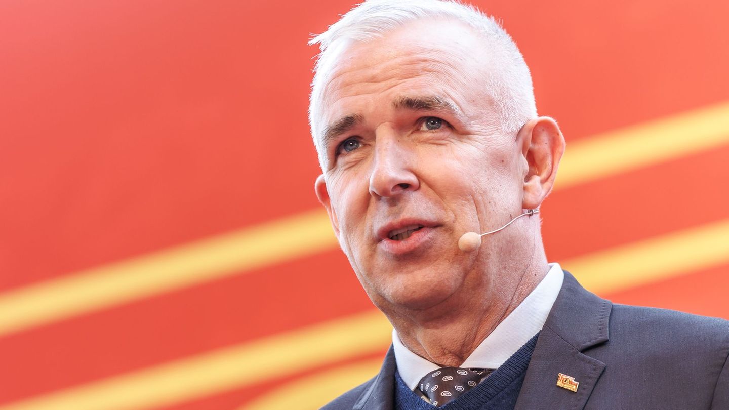 Union-Präsident Dirk Zingler feiert a, 20. Januar Vereins-Geburtstag (Archivbild) Foto: Andreas Gora/dpa