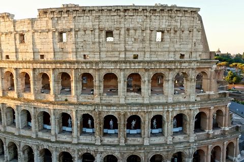 Das Kolosseum ist das größte je errichtete Amphitheater im antiken Rom. Warum wurde es gebaut?
