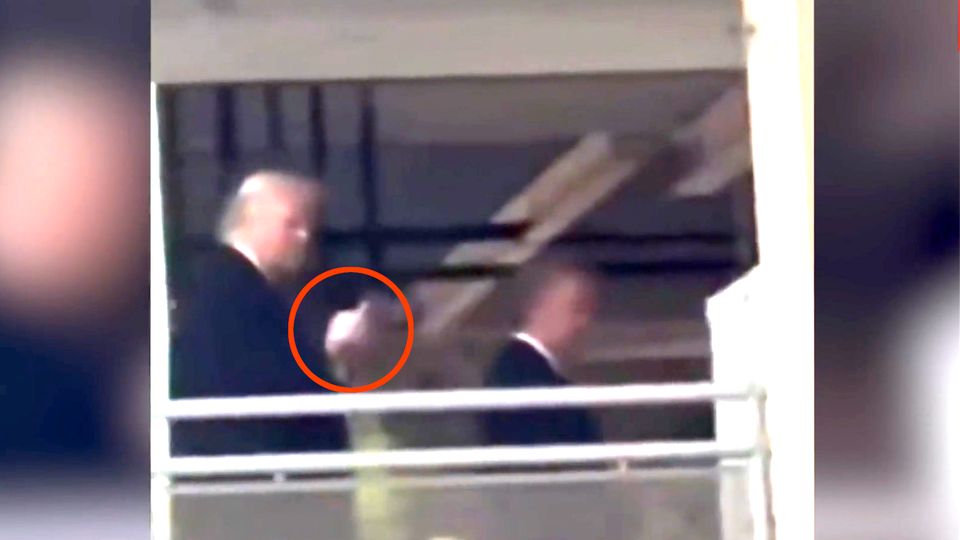 Trump zeigt Ford-Mitarbeiter Mittelfinger