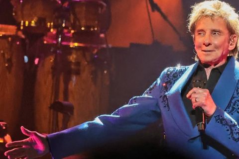 Barry Manilow bei einem Konzert in Florida im Jahr 2023.