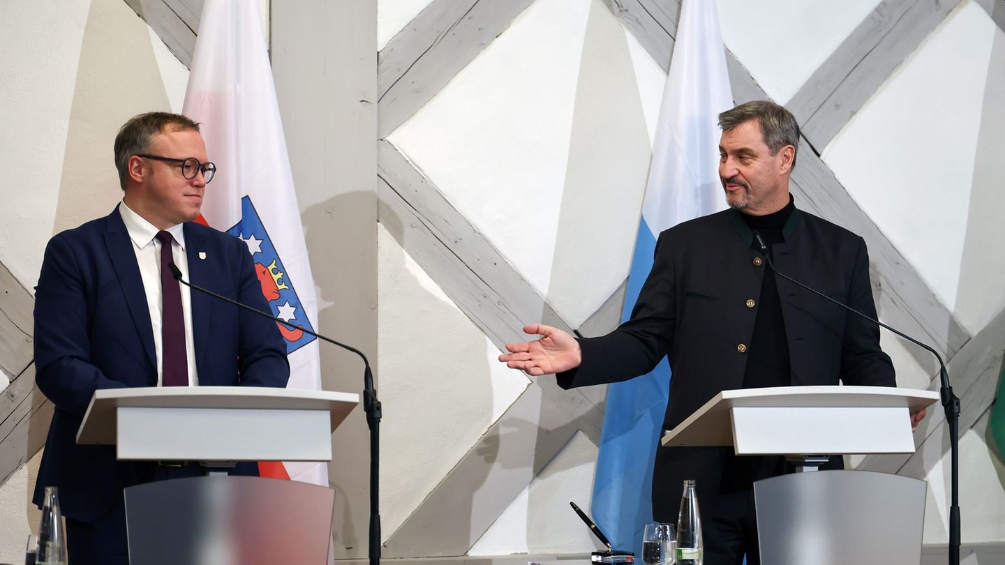 Thüringens Ministerpräsident Mario Voigt (CDU) kontert den Vorstoß seines bayrischen Amtskollegen. (Archivbild) Foto: Daniel Löb