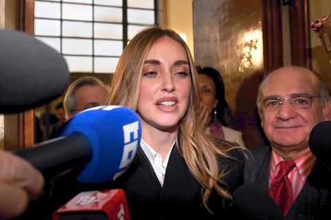 Chiara Ferragni nach der Urteilsverkündung im Gericht in Mailand