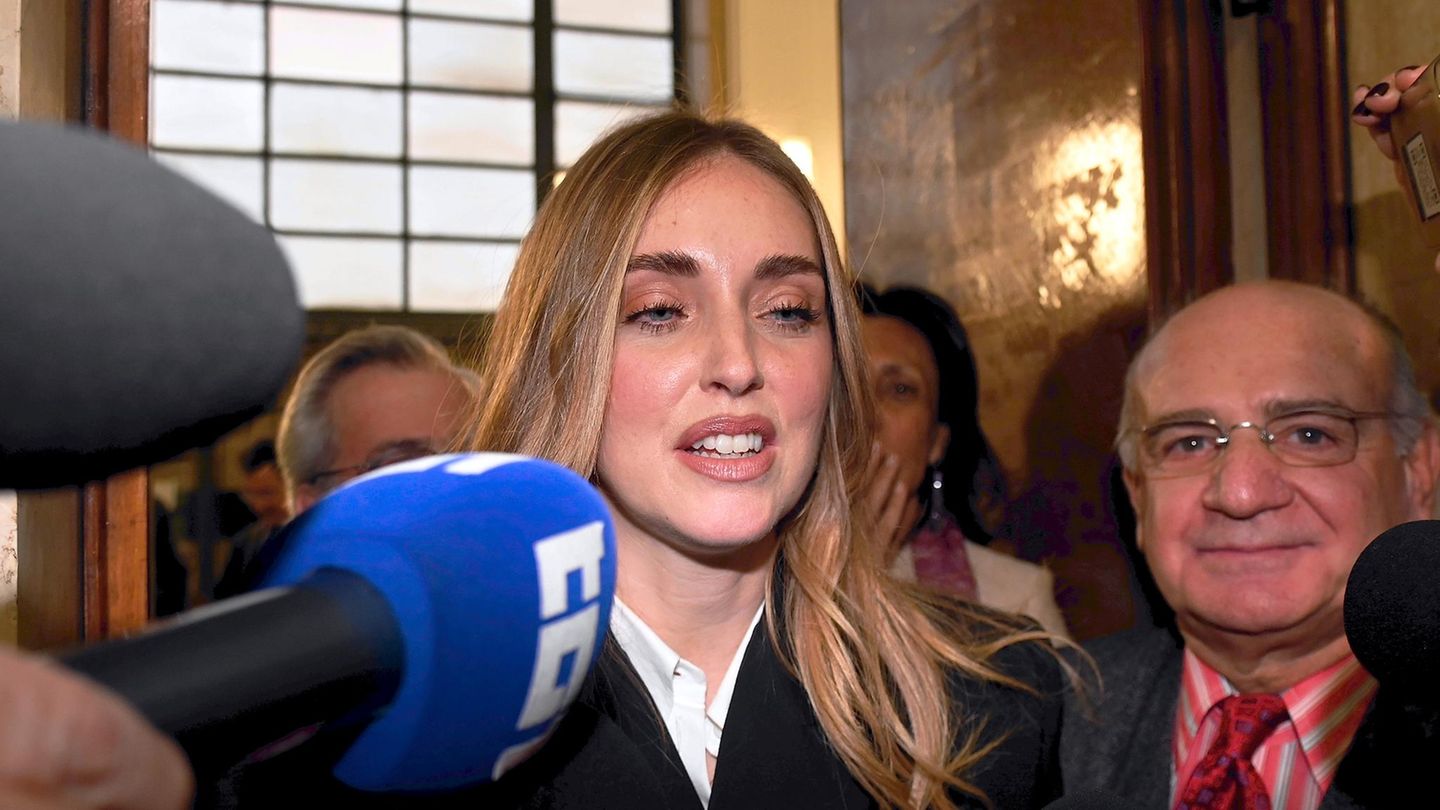 Chiara Ferragni nach der Urteilsverkündung im Gericht in Mailand