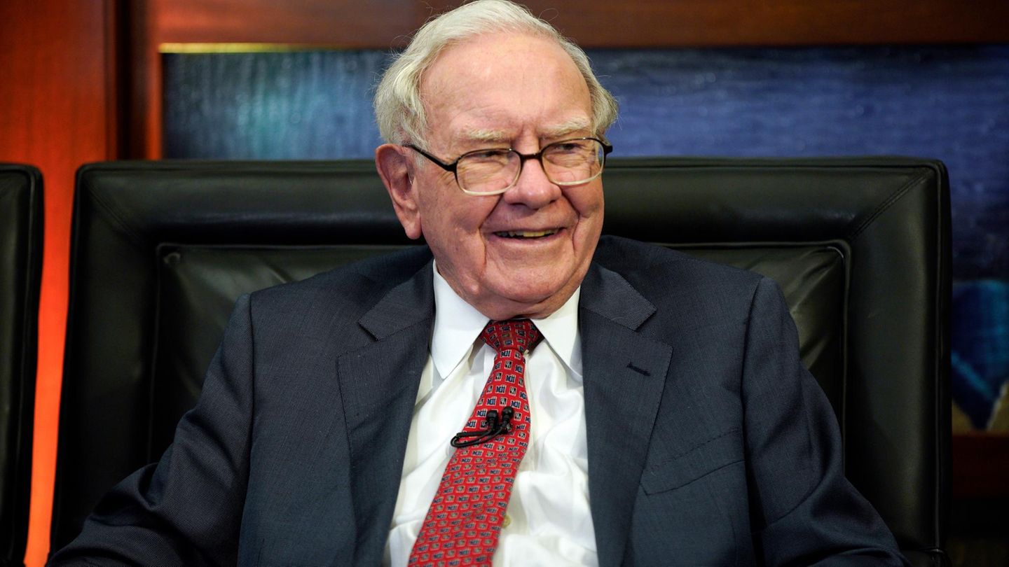 Warren Buffett gibt ein Interview