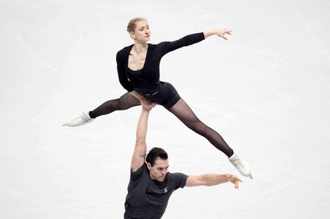 Minerva Hase und Nikita Volodin - hier im Training - liegen nach dem Kurzprogramm bei der EM auf dem zweiten Platz. Foto: Mike E