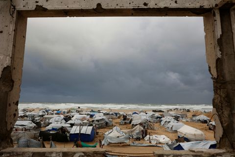 Zeltlager am Strand in der Stadt Gaza
