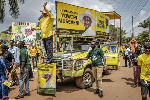 Anhänger von Museveni im Wahlkampf