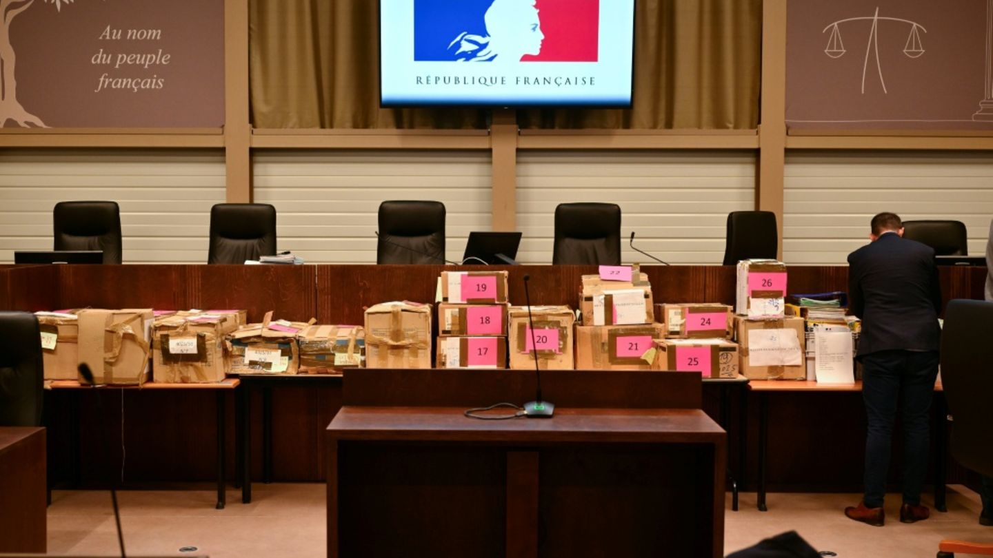 Gerichtsakten im Fall Apollonia