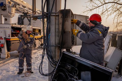 Ukrainekrieg: Elektriker in Kiew kämpfen um eine Wiederherstellung der Stromversorgung