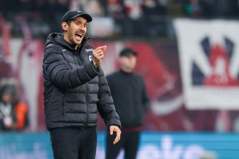 Freiburgs Trainer Julian Schuster haderte mit seiner Offensive in Leipzig. Foto: Jan Woitas/dpa