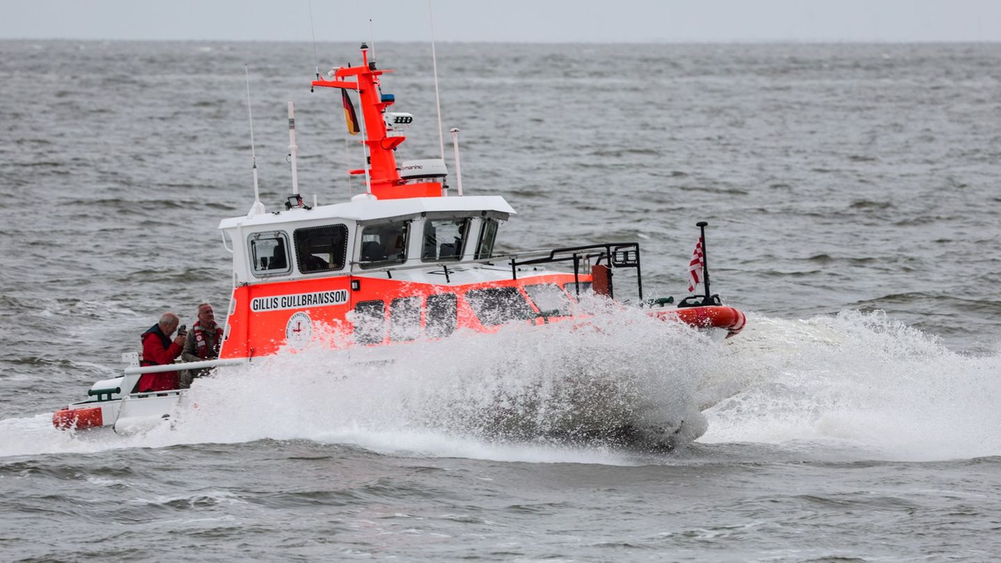 Zwei neue Rettungsboote haben 2025 ihren Dienst aufgenommen. (Archivbild) Foto: Focke Strangmann/dpa