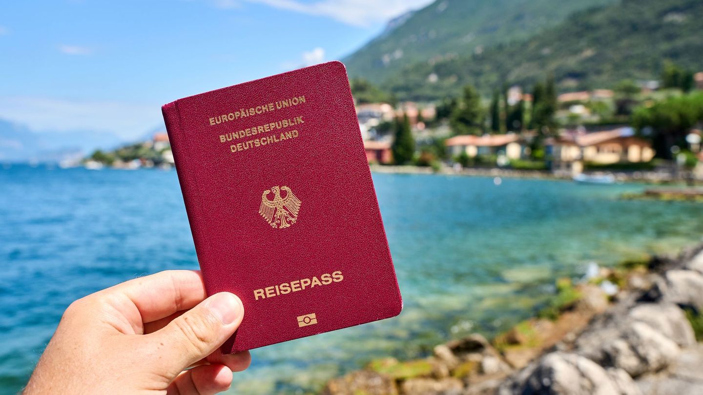 Mit dem deutschen Reisepass lassen sich nur noch 185 Länder visafrei besuchen.