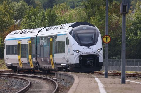 In Schwaben testet der Freistaat im Moment auch einen Wasserstoffzug. Als Dieselersatz ist diese Technologie vorläufig aber nich