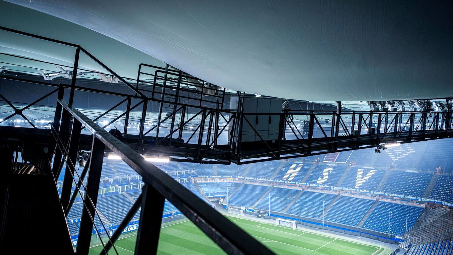 Statikprobleme am Dach des Volksparkstadions führten zur Absage des Spiels Hamburger SV gegen Bayer 04 Leverkusen. Jetzt gab es