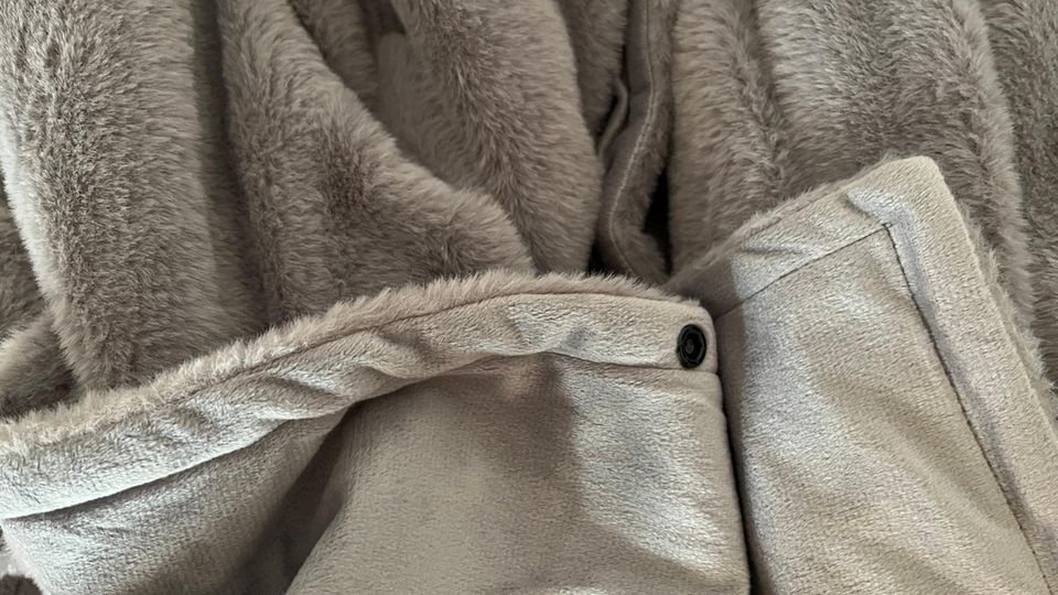 Der Stoff von Moteoza