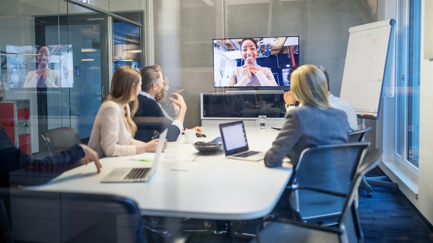 Wir haben Beschäftigte befragt, ob sie ihren Arbeitgeber weiterempfehlen können