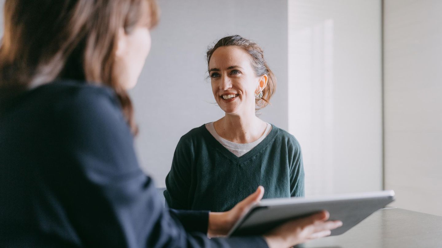 Wir haben Beschäftigte befragt, ob sie ihren Arbeitgeber weiterempfehlen können