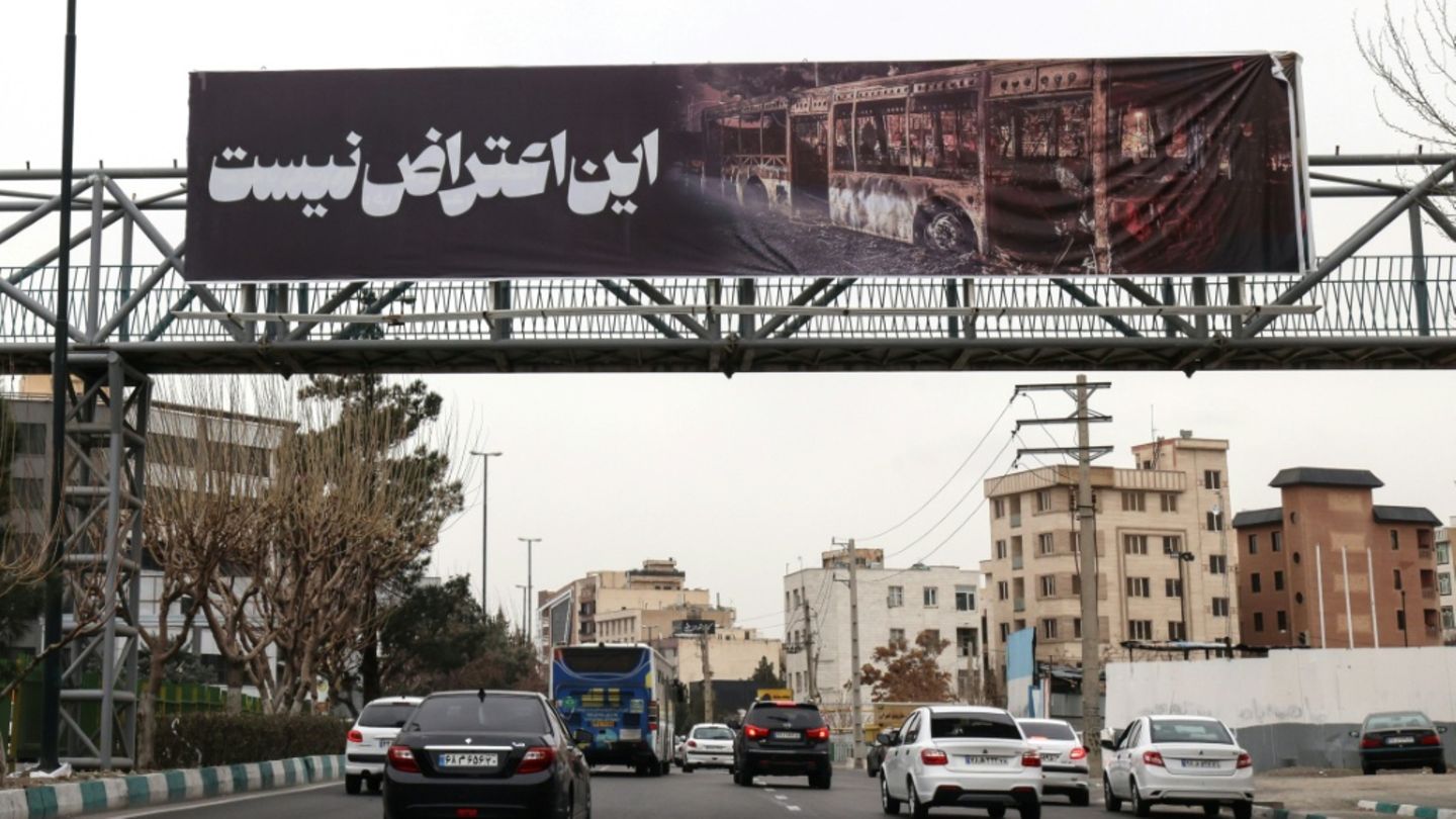 Anti-Protest-Plakat in Teheran