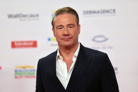 Den Führerschein hat der Sänger Sasha nie gemacht. (Archivbild) Foto: Christian Charisius/dpa