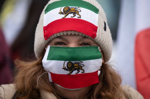 Der Sächsische Flüchtlingsrat und die Grünen fordern ein Abschiebestopp für Asylbewerber aus dem Iran. (Symbolbild) Foto: Boris