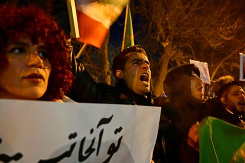 Protest gegen die iranische Führung im Ausland