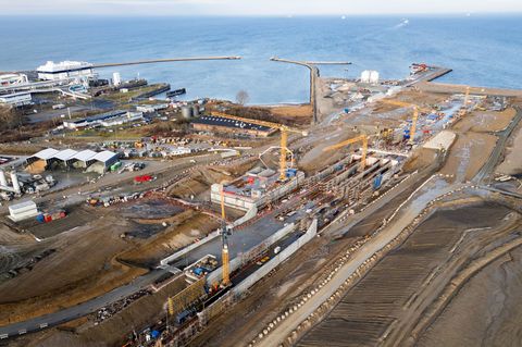Die Fehmarnbeltquerung wird später fertiggestellt. Foto: Ulrich Perrey/dpa