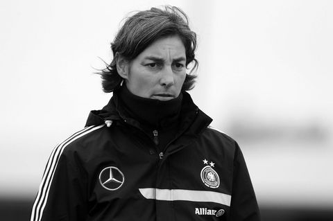 Die frühere Fußball-Nationalspielerin Anouschka Bernhard ist gestorben. (Archivbild) Foto: Scheuring/Foto Huebner/dpa