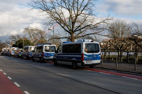 Der Main liegt nicht weit von der Schule. Foto: Hannes P. Albert/dpa