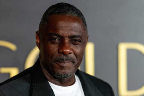 Idris Elba verpasste um ein Haar seine Ritterehre.