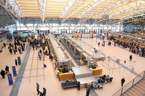 Rund 14,8 Millionen Passagiere zählte der Hamburger Flughafen im vergangenen Jahr. Foto: Bodo Marks/dpa