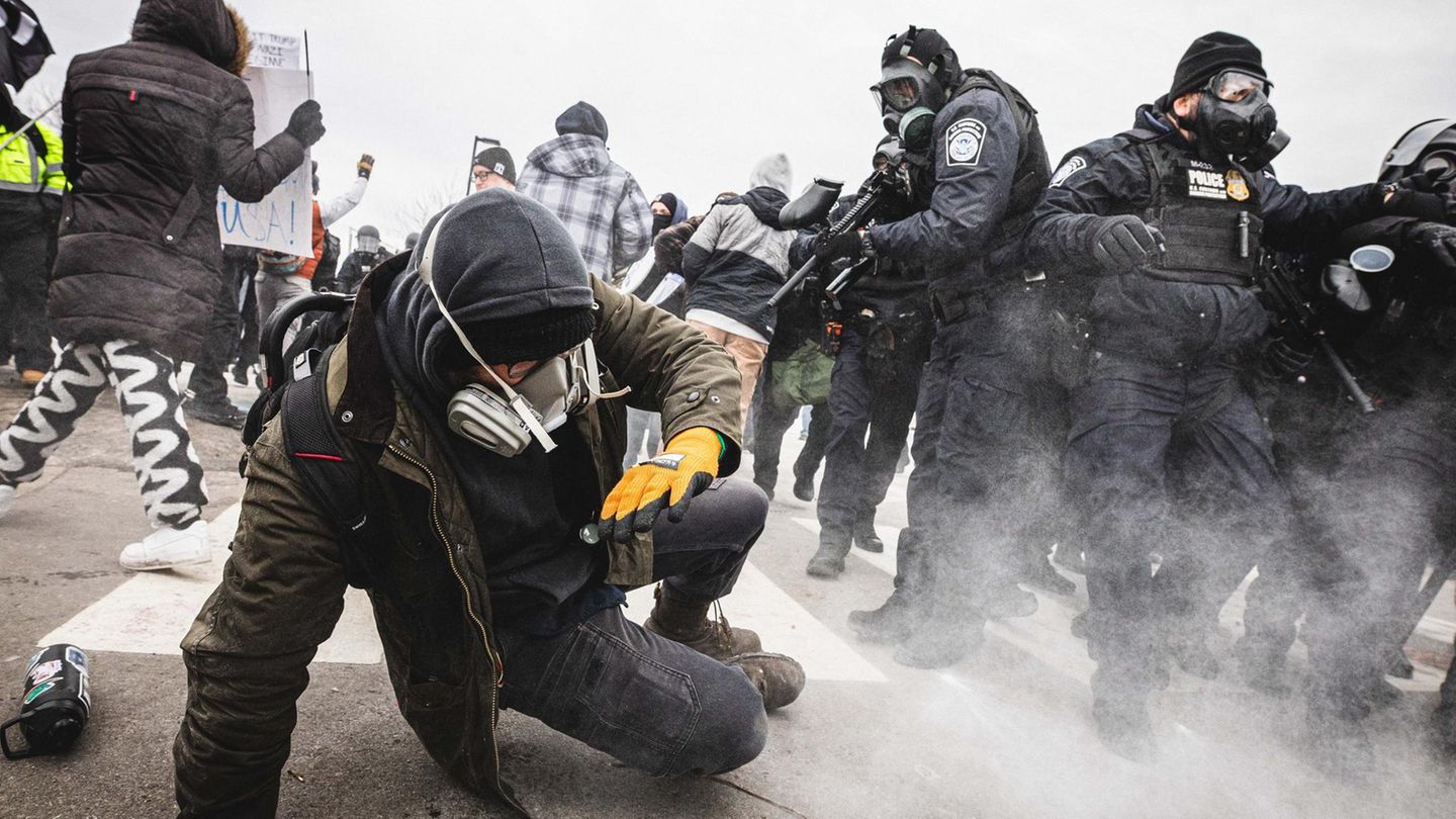 ICE - Minnesota - Protest
