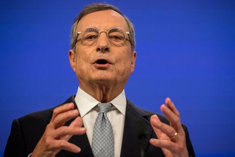 Der ehemalige Präsident der Europäischen Zentralbank, Mario Draghi, wird mit dem Karlspreis 2026 ausgezeichnet (Archivbild). Fot