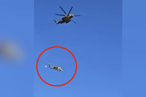IDF-Hubschrauber fliegt Black Hawk aus – und lässt ihn plötzlich fallen
