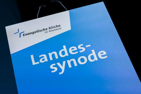 Die Synode tagt noch bis Dienstag. Foto: Thomas Banneyer/dpa