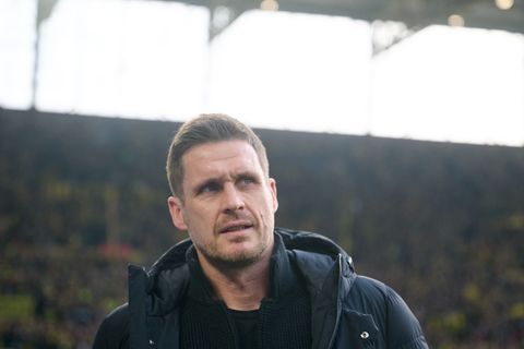 Sebastian Kehl hat beim BVB noch einen Vertrag bis Sommer 2027. Er äußerte sich nun erstmals zu einem angeblichen HSV-Interesse.