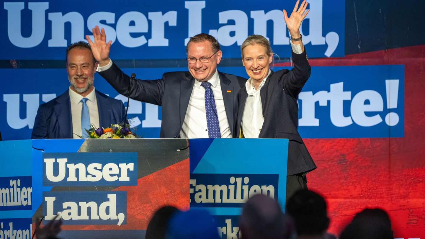 Am Freitag war der AfD-Wahlkampf gestartet worden - mit den Bundesvorsitzenden Weidel und Chrupalla. Foto: Harald Tittel/dpa