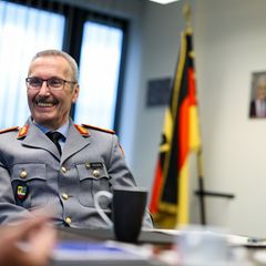 Generalleutnant Robert Sieger Foto: Christoph Reichwein/dpa