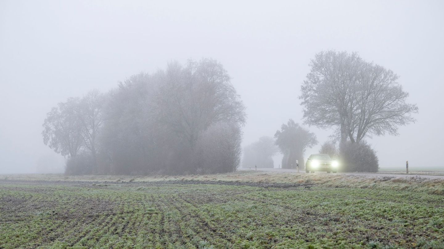 Der Sonntag soll in Bayern trüb starten. (Archivbild) Foto: Stefan Puchner/dpa