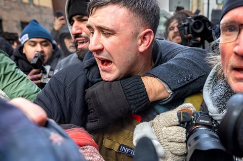 Trump-Gegner jagen Pro-ICE-Demonstranten – Videos zeigen Chaos in Minnesota