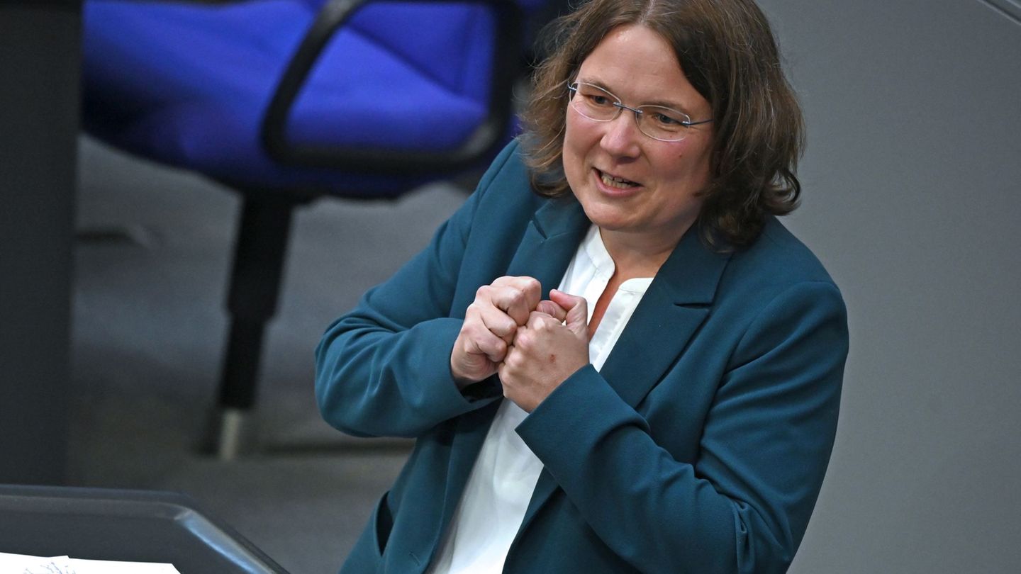 Die Grünen-Bundestagsabgeordnete Andreas Lübcke aus Brandenburg dringt auf eine rasche Umsetzung eines deutsch-polnischen Jugend