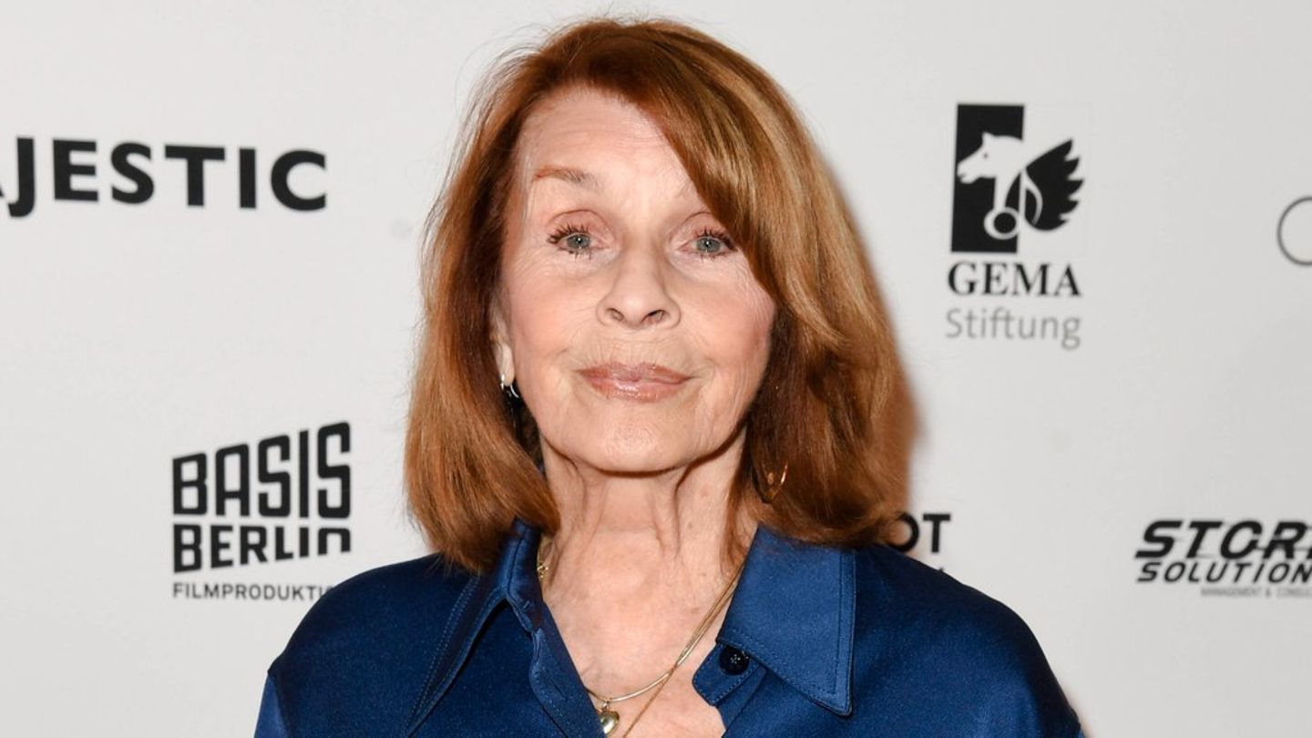 Senta Berger ist ab Ende Januar in "Ach, diese Lücke, diese entsetzliche Lücke" zu sehen.