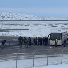 Erst am Freitag angekommen: Die Bundeswehr hat ihr Erkundungsteam aus Grönland wieder abgezogen. Foto: Julia Wäschenbach/dpa