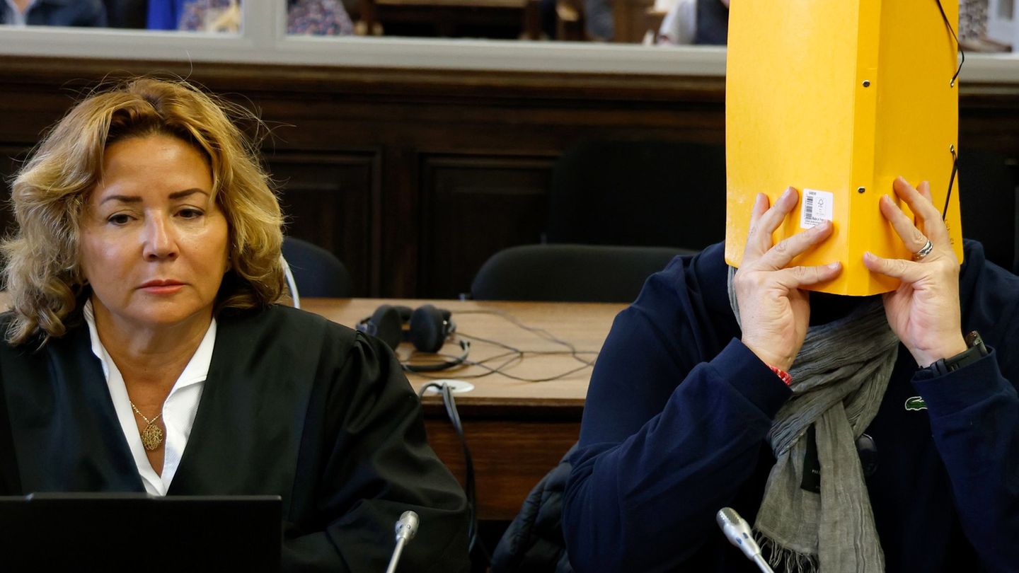 Dem Geschäftsführer einer Hamburger Sicherheitsfirma wird Beihilfe zur Kindesentziehung vorgeworfen. (Archivbild) Foto: Georg We